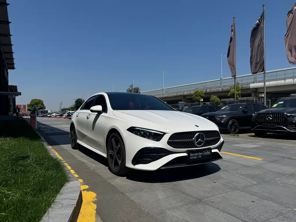 Mercedes-Benz Mercedes-Benz A-Class 2023 A 200 L Fashion 2023 - thumbnail 3