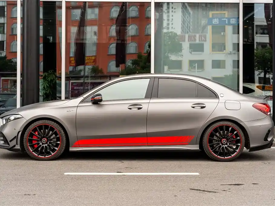 Mercedes-Benz Mercedes-Benz AMG A 35 L 4MATIC 2022 - thumbnail 2