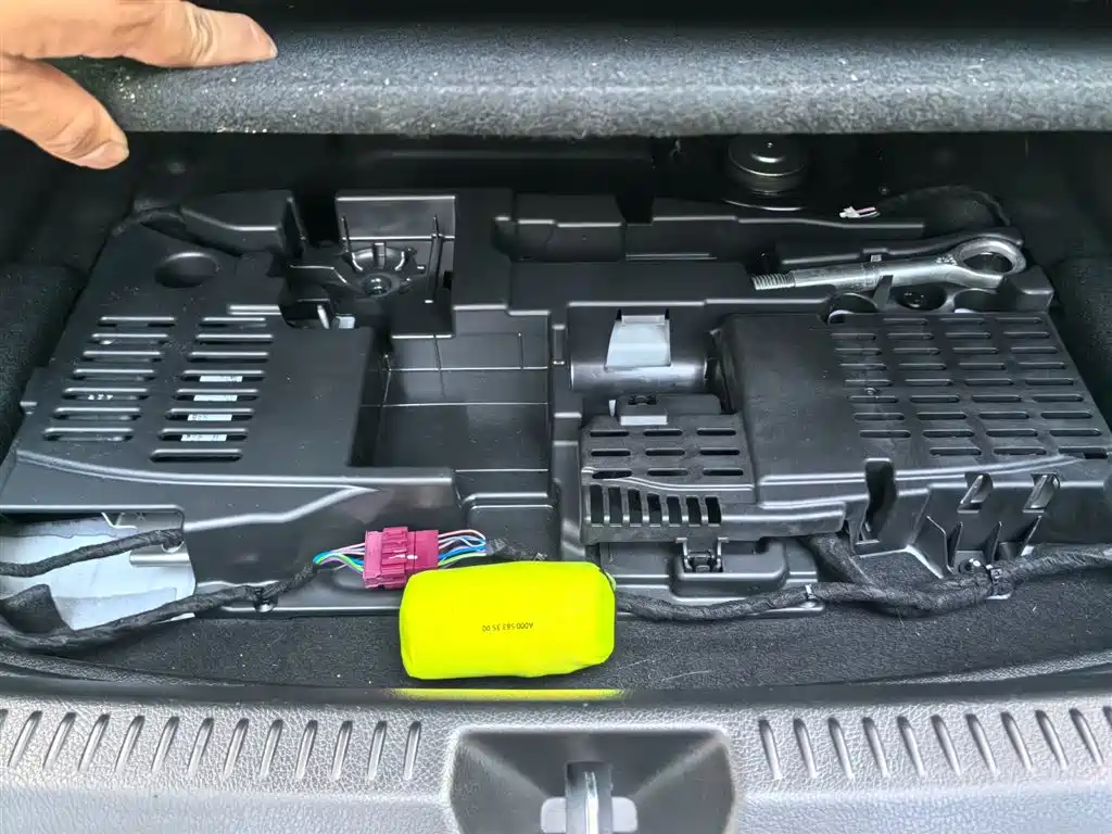 Mercedes-Benz Mercedes-Benz AMG A 35 L 4MATIC 2022 - thumbnail 24