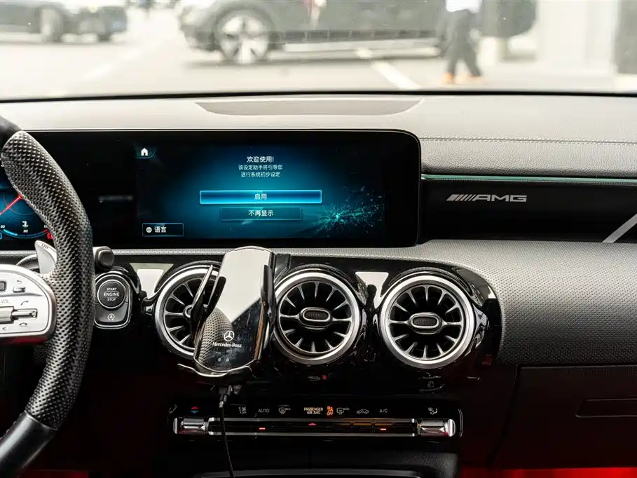 Mercedes-Benz Mercedes-Benz AMG A 35 L 4MATIC 2022 - thumbnail 16