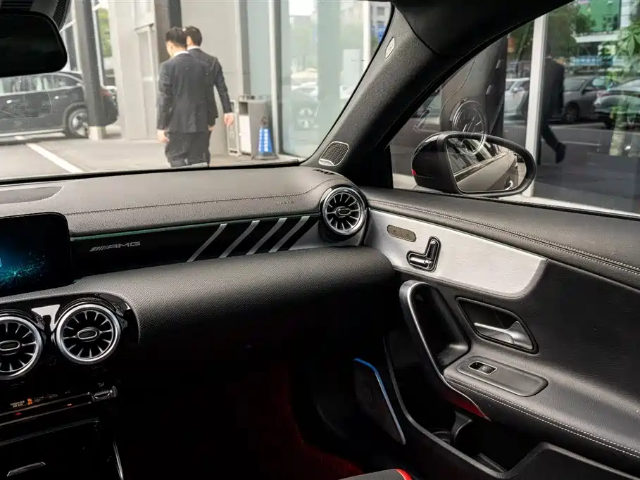 Mercedes-Benz Mercedes-Benz AMG A 35 L 4MATIC 2022 - thumbnail 18