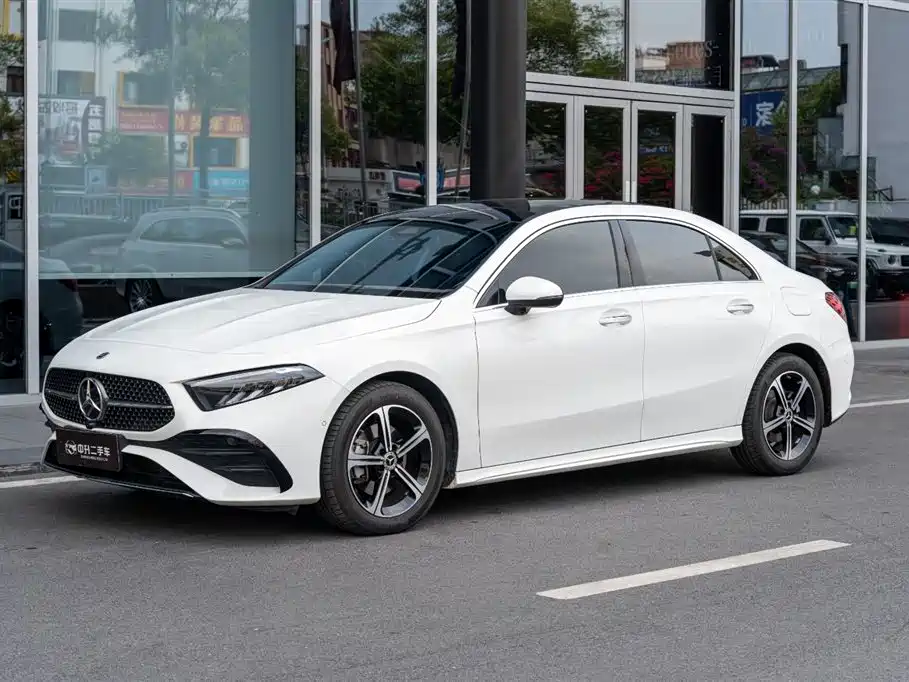 Mercedes-Benz Mercedes-Benz A-Class 2025 A 200 L Fashion 2025 - thumbnail 2