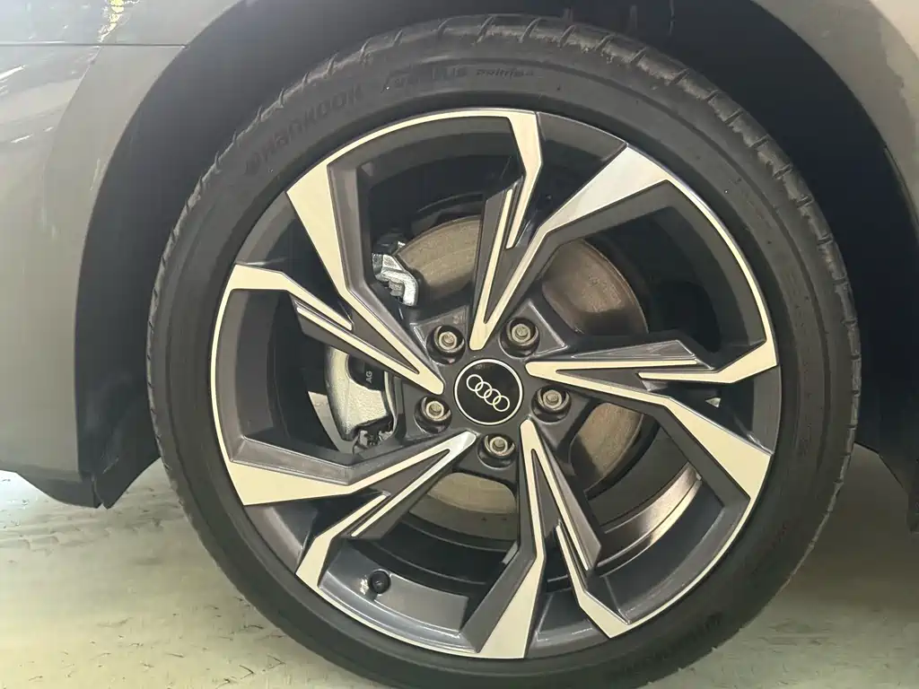 Audi Audi A3 2025 Sportback 35 TFSI Feichi Zunxiang Edition 2025 - thumbnail 13