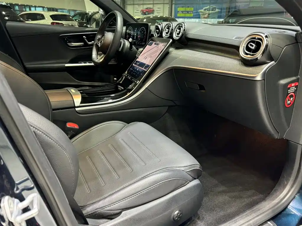 Mercedes-Benz C 260 L皓夜运动版 2024 - thumbnail 2