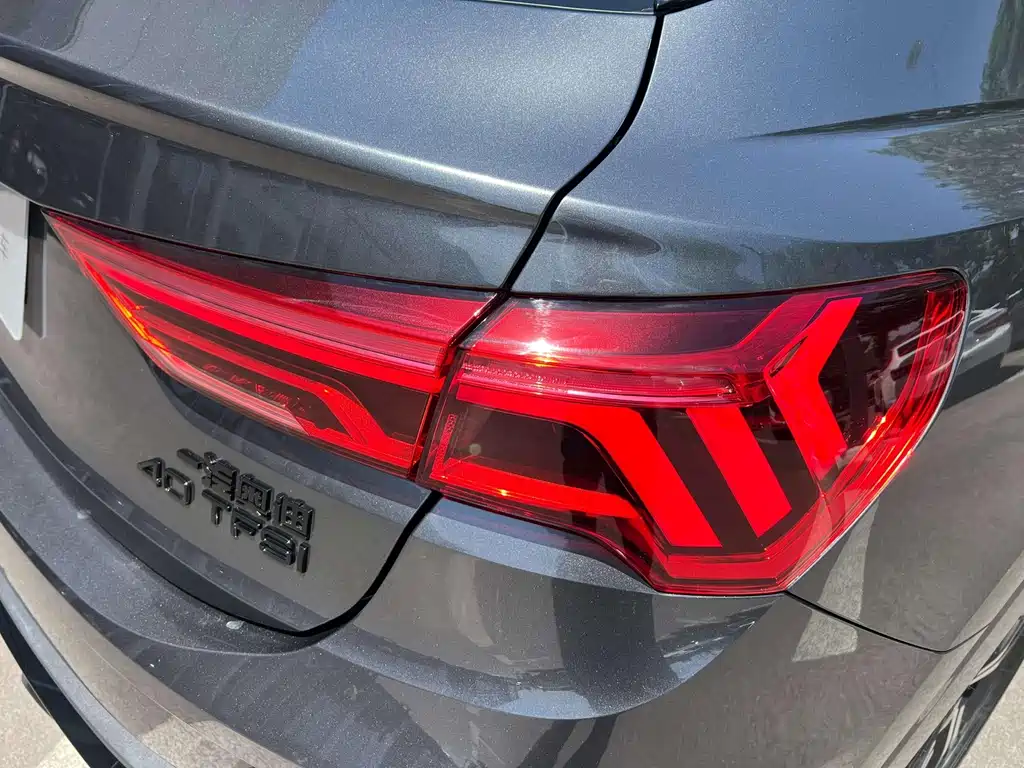 Audi Audi Q3 Sportback 40 TFSI Fashion 2023 - thumbnail 12
