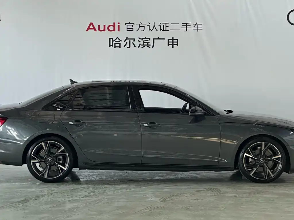 Audi Audi A4L 2023 40 TFSI quattro Luxury Dynamic 2024 - thumbnail 5