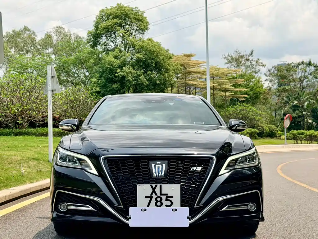 Toyota Toyota Crown 2026 - thumbnail 2