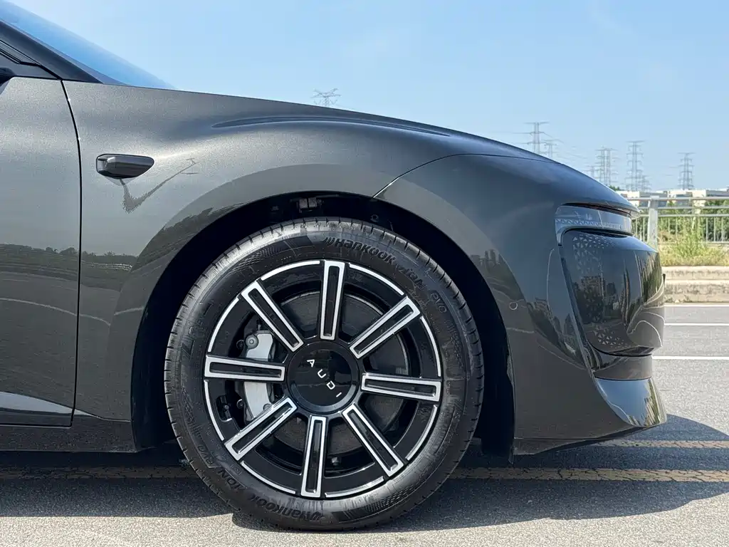 Audi Audi E5 Sportback Pioneer Plus 2026 - thumbnail 6