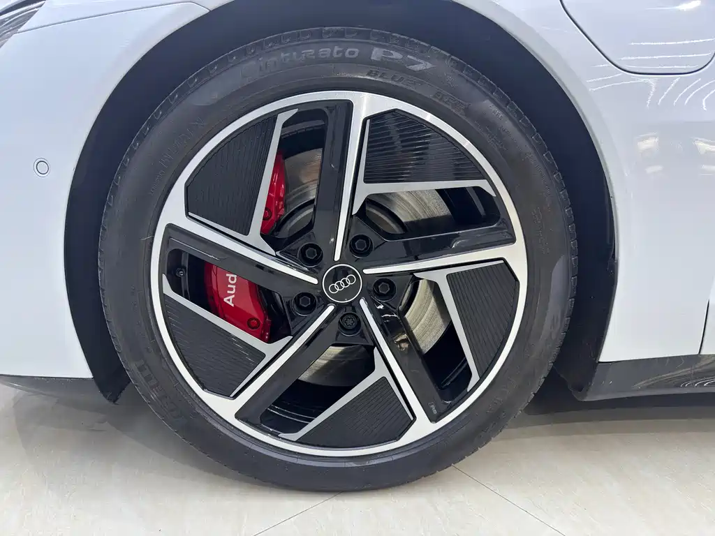 Audi Audi RS e-tron GT 2023 Base 2023 - thumbnail 7