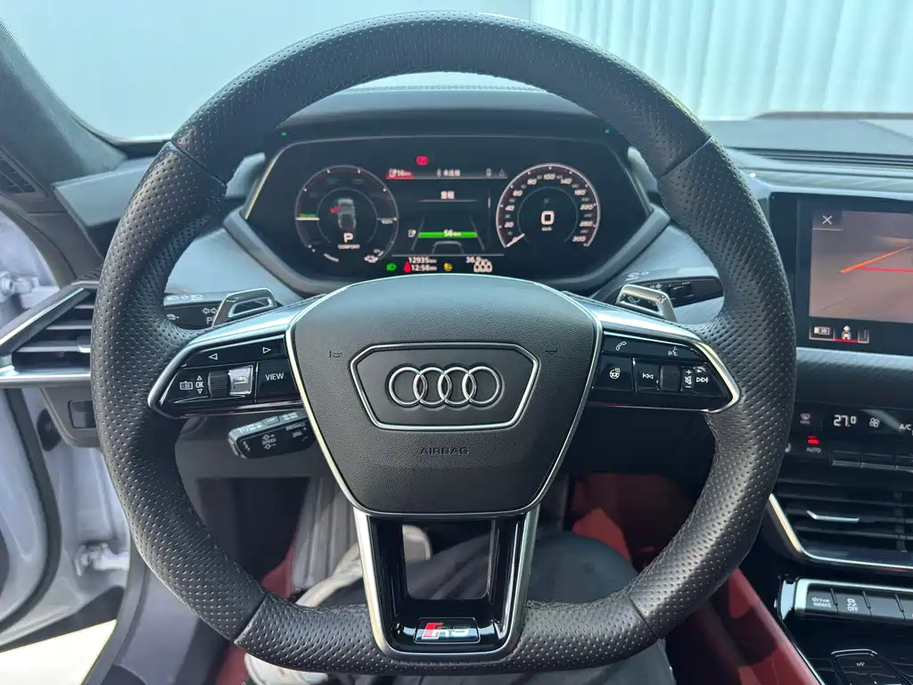 Audi Audi RS e-tron GT 2023 Base 2023 - thumbnail 10