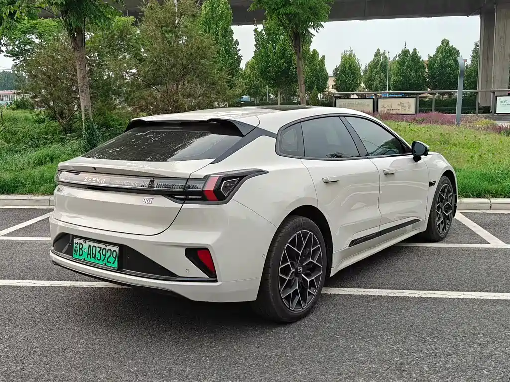Zeekr Zeekr 001 WE RWD 100kWh 2025 - thumbnail 9