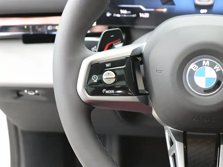 BMW BMW 5 Series 2026 530Li Leading Edition M Sport Package 2026 - thumbnail 17