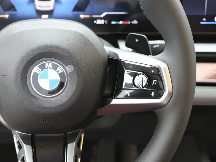 BMW BMW 5 Series 2026 530Li Leading Edition M Sport Package 2026 - thumbnail 18