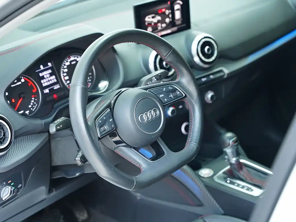 Audi Audi Q2L 2022 35 TFSI Entry Elegance 2022 - thumbnail 14