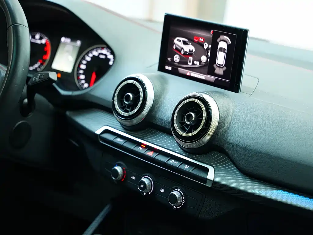 Audi Audi Q2L 2022 35 TFSI Entry Elegance 2022 - thumbnail 15