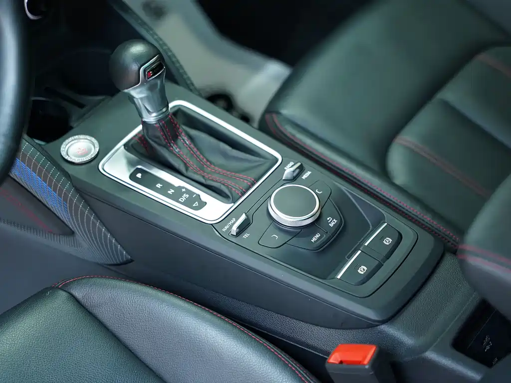 Audi Audi Q2L 2022 35 TFSI Entry Elegance 2022 - thumbnail 16
