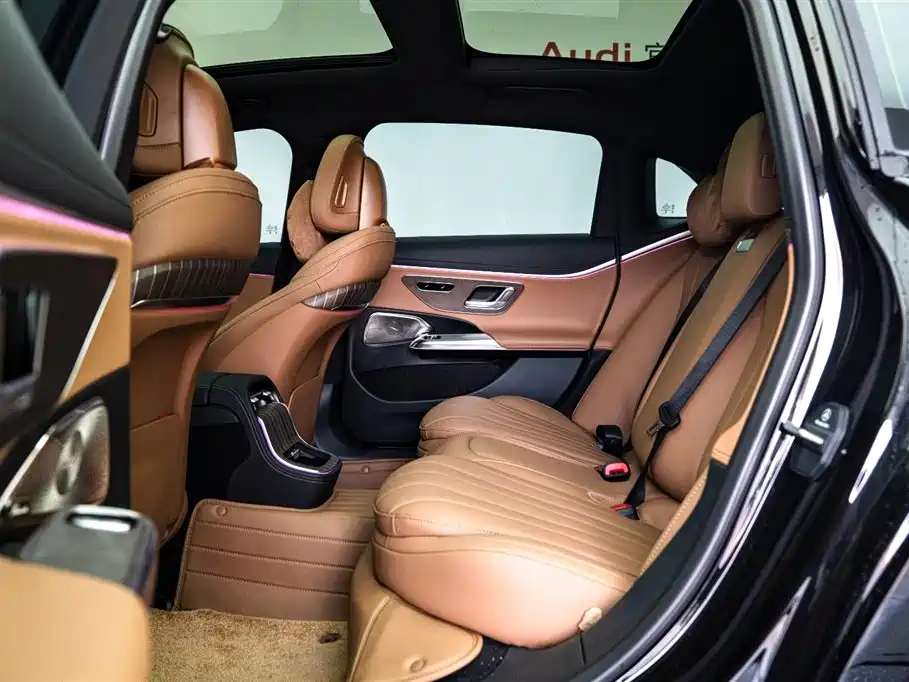 Mercedes-Benz Mercedes-Benz E-Class 2025 Facelift E 300 L Fashion Edition 2025 - thumbnail 12