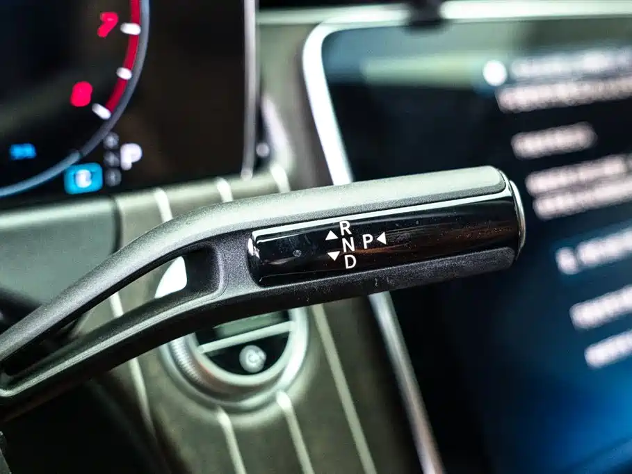 Mercedes-Benz Mercedes-Benz E-Class 2025 Facelift E 300 L Fashion Edition 2025 - thumbnail 14
