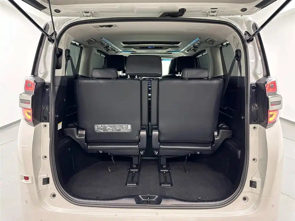Toyota Toyota Vellfire 2020 Hybrid 2.5L HV Luxury Edition 2020 - thumbnail 27