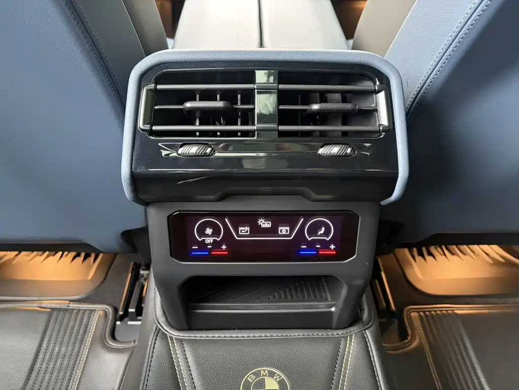 BMW BMW 5 Series 2025 530Li Exclusive M Sport Package 2025 - thumbnail 15