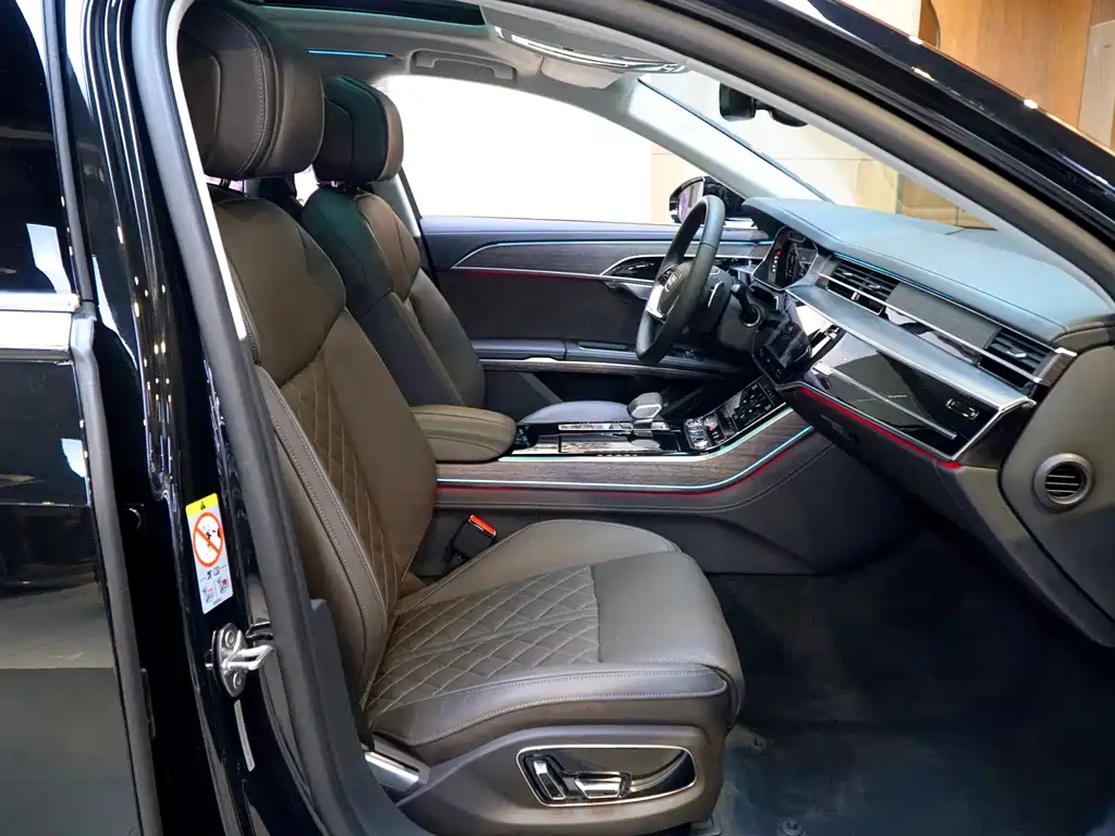 Audi Audi A8 2025 A8L 55 TFSI quattro Flagship 2025 - thumbnail 12