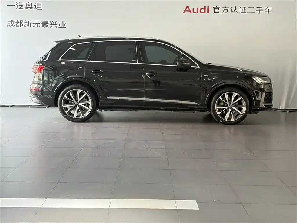 Audi Audi Q7 2023 55 TFSI quattro S line 2023 - thumbnail 3