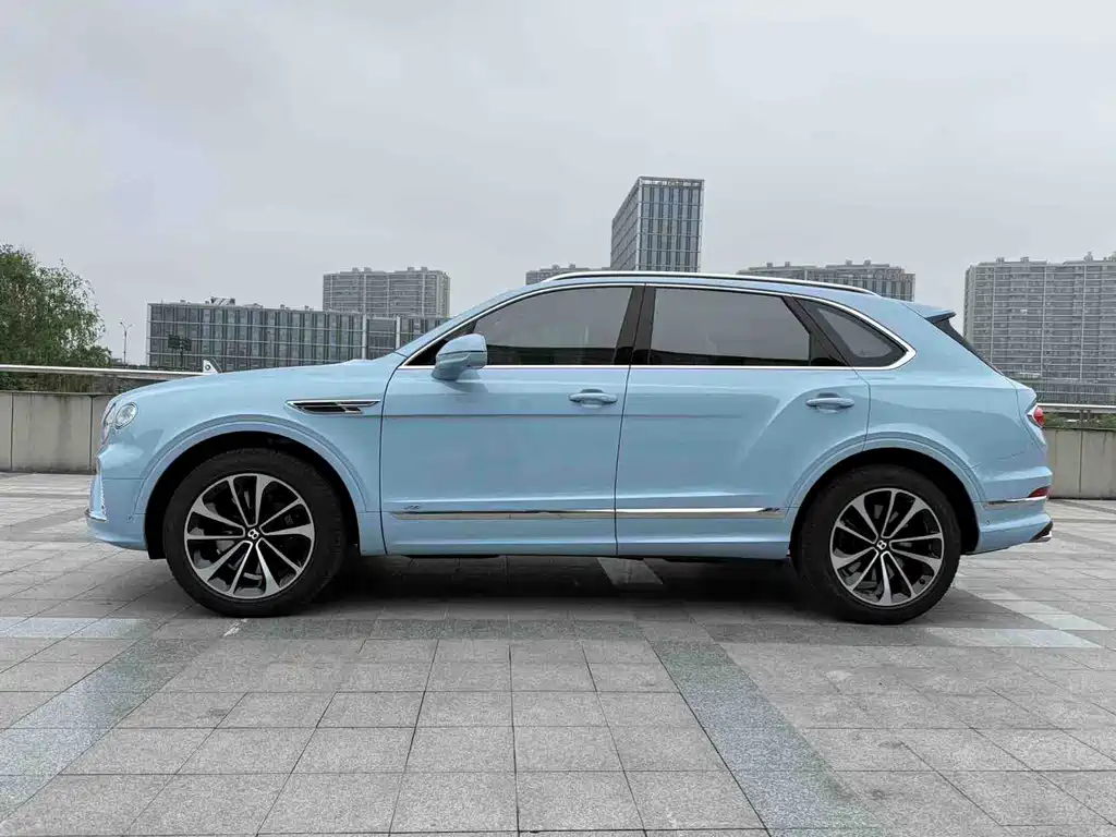 Bentley Bentayga 2022 4.0T V8 2022 - thumbnail 2