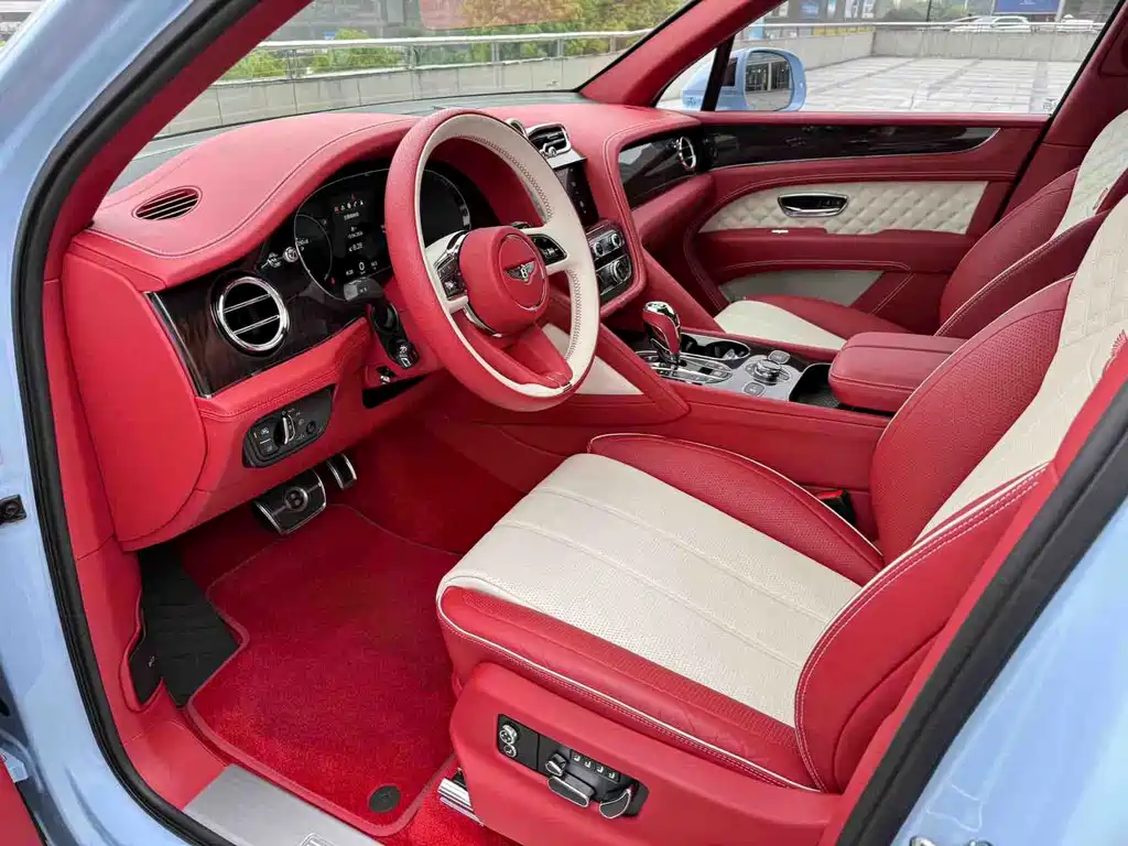 Bentley Bentayga 2022 4.0T V8 2022 - thumbnail 8