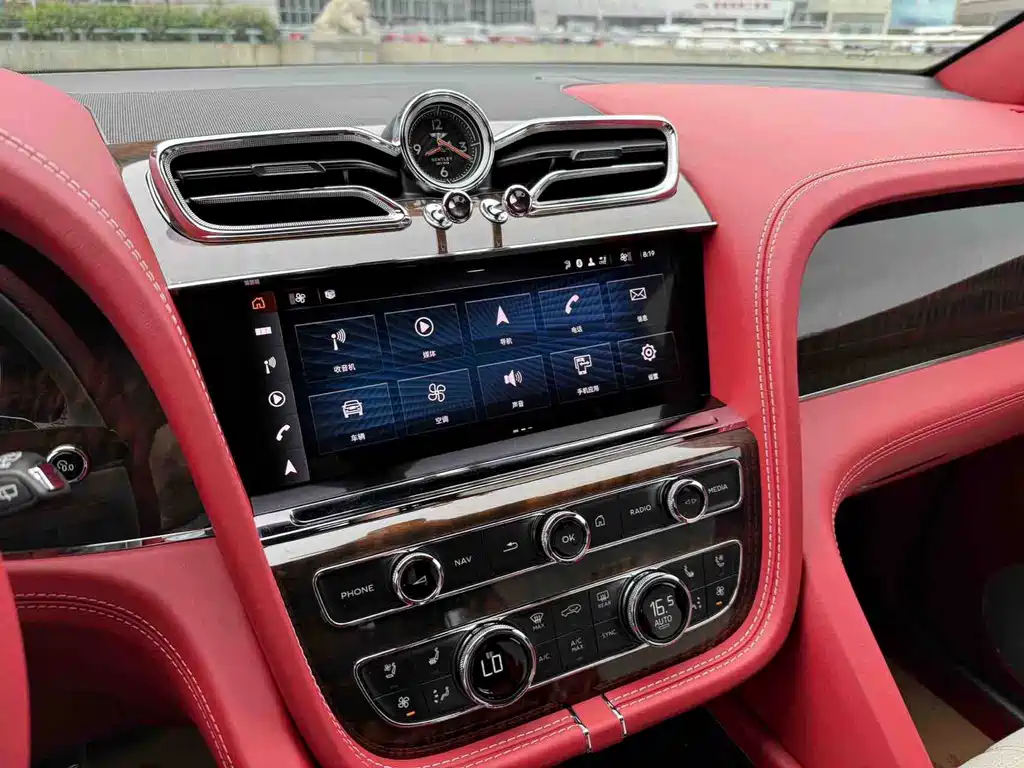 Bentley Bentayga 2022 4.0T V8 2022 - thumbnail 15