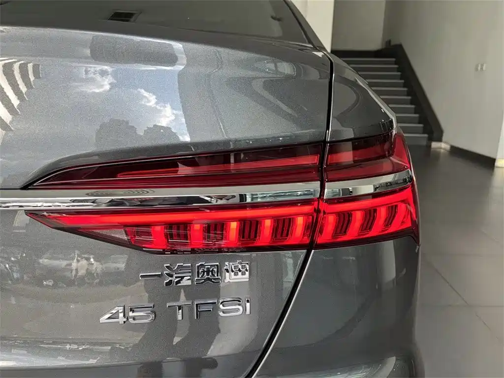 Audi Audi A6L 2024 45 TFSI Zhenxuan Dynamic Edition 2024 - thumbnail 12