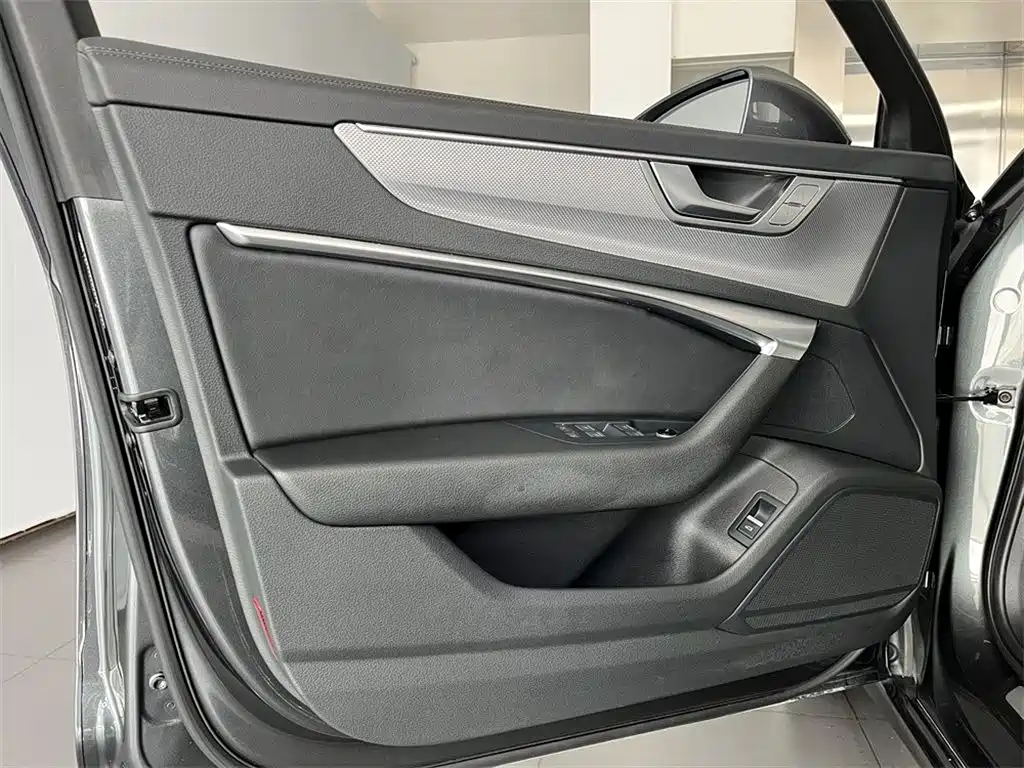 Audi Audi A6L 2024 45 TFSI Zhenxuan Dynamic Edition 2024 - thumbnail 13