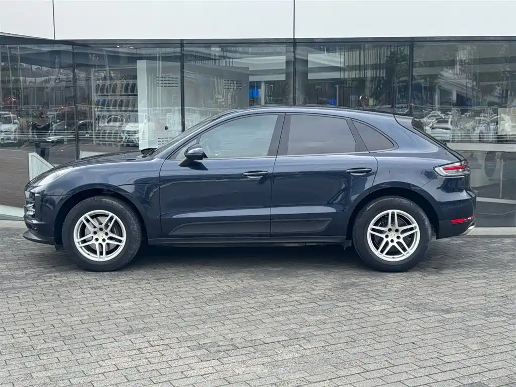 Porsche Porsche Macan 2020 2.0T 2021 - thumbnail 2