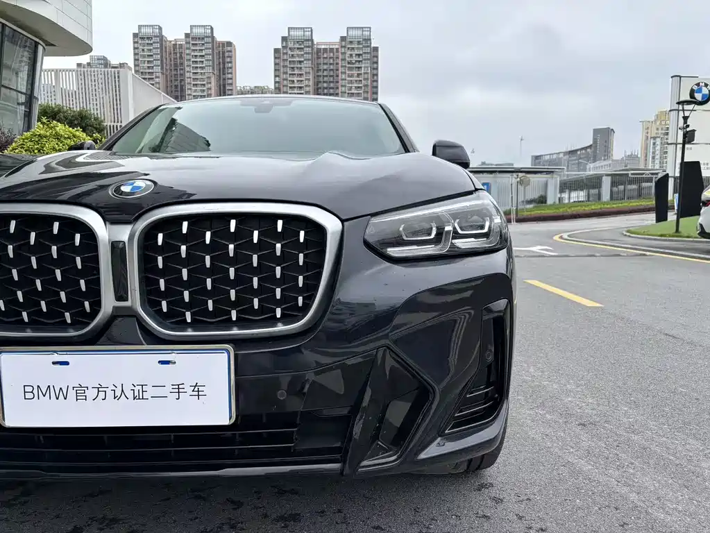 BMW BMW X4 2022 xDrive 25i M Sport Package 2022 - thumbnail 7