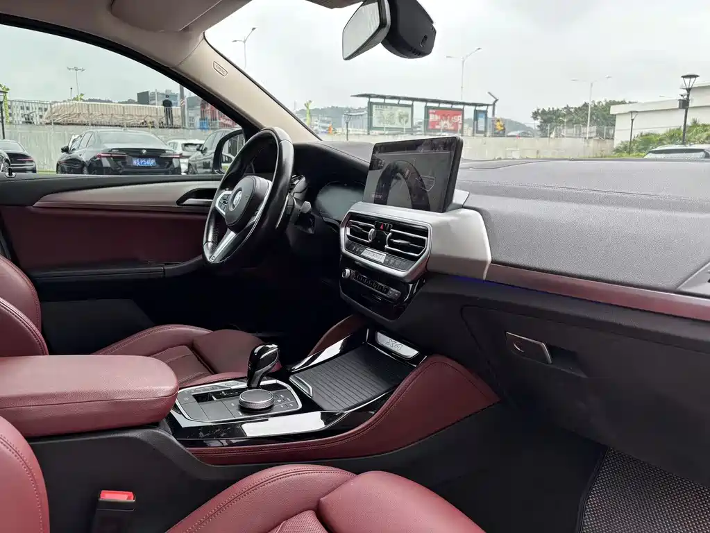 BMW BMW X4 2022 xDrive 25i M Sport Package 2022 - thumbnail 12