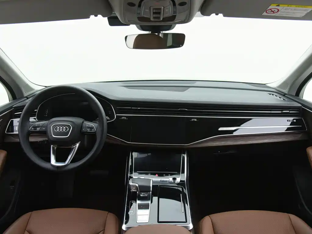 Audi Audi Q7 2023 55 TFSI quattro S line 2024 - thumbnail 5