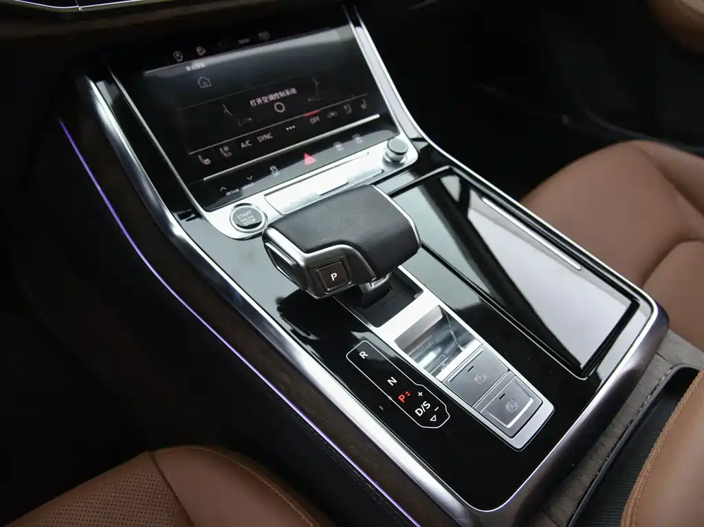 Audi Audi Q7 2023 55 TFSI quattro S line 2024 - thumbnail 6