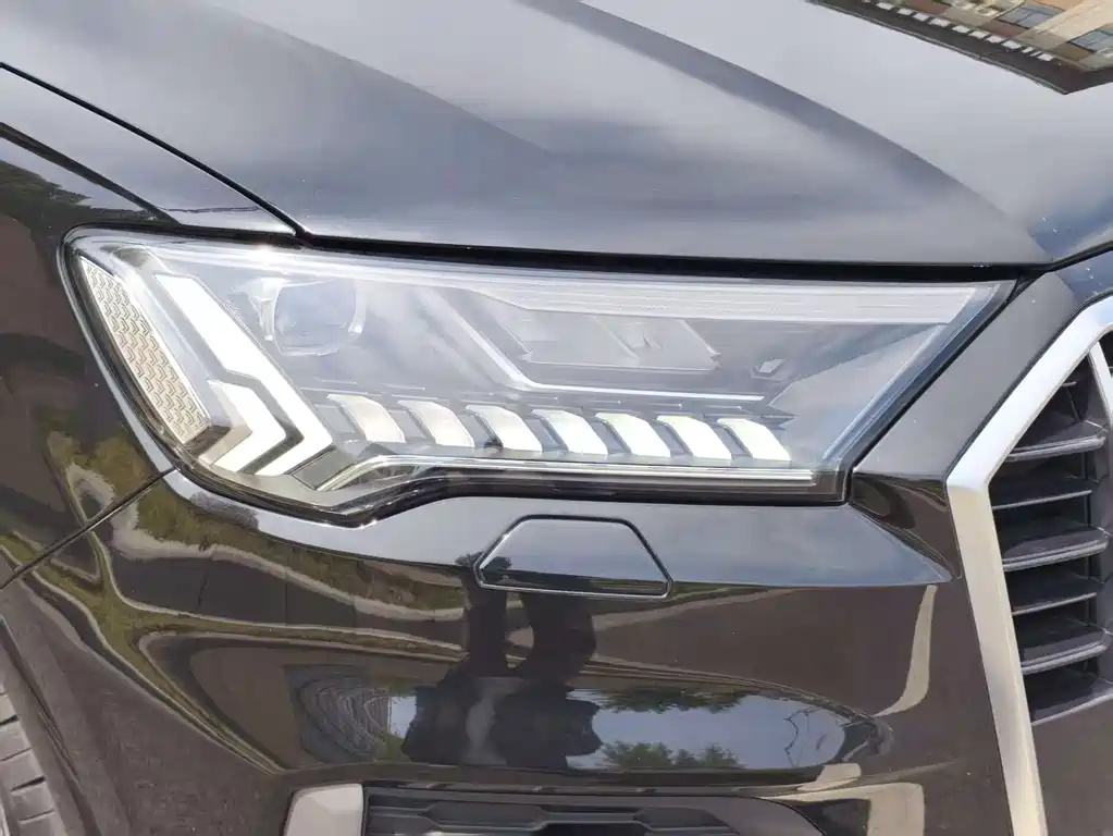 Audi Audi Q7 2023 55 TFSI quattro S line 2024 - thumbnail 21