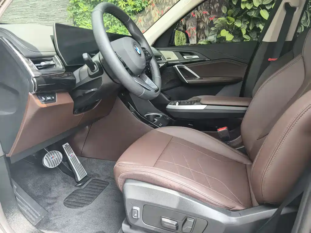 BMW BMW X1 2023 sDrive25Li X Design Package 2024 - thumbnail 9