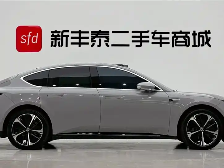 NIO NIO ET5 2025 75kWh 2025 - thumbnail 3