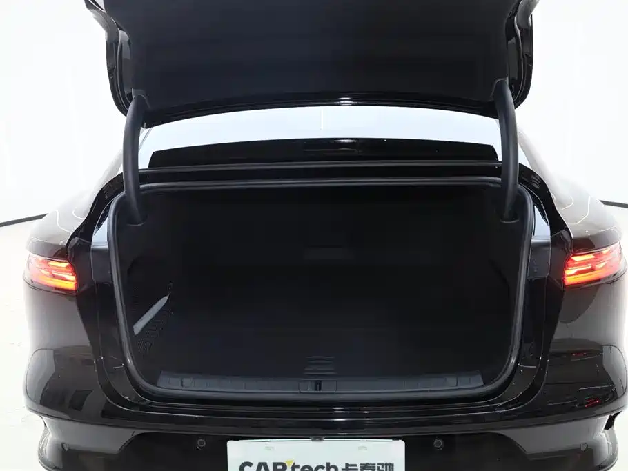Voyah Automobile Voyah Zhuiguang 2024 PHEV AWD Ultra-Long Range Flagship Edition 2024 - thumbnail 10