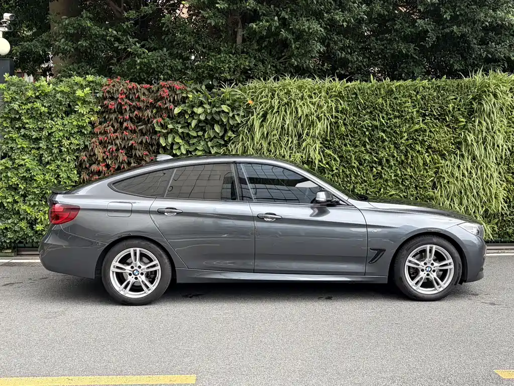 BMW BMW 3 Series GT 2020 320i M Sport Package 2021 - thumbnail 5
