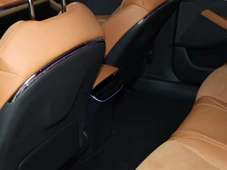 Voyah Automobile Voyah Zhuiguang 2024 PHEV AWD Ultra-Long Range Flagship Edition 2024 - thumbnail 22