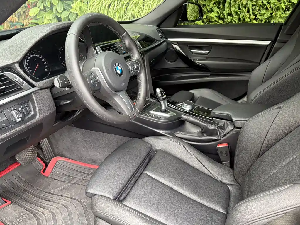 BMW BMW 3 Series GT 2020 320i M Sport Package 2021 - thumbnail 10