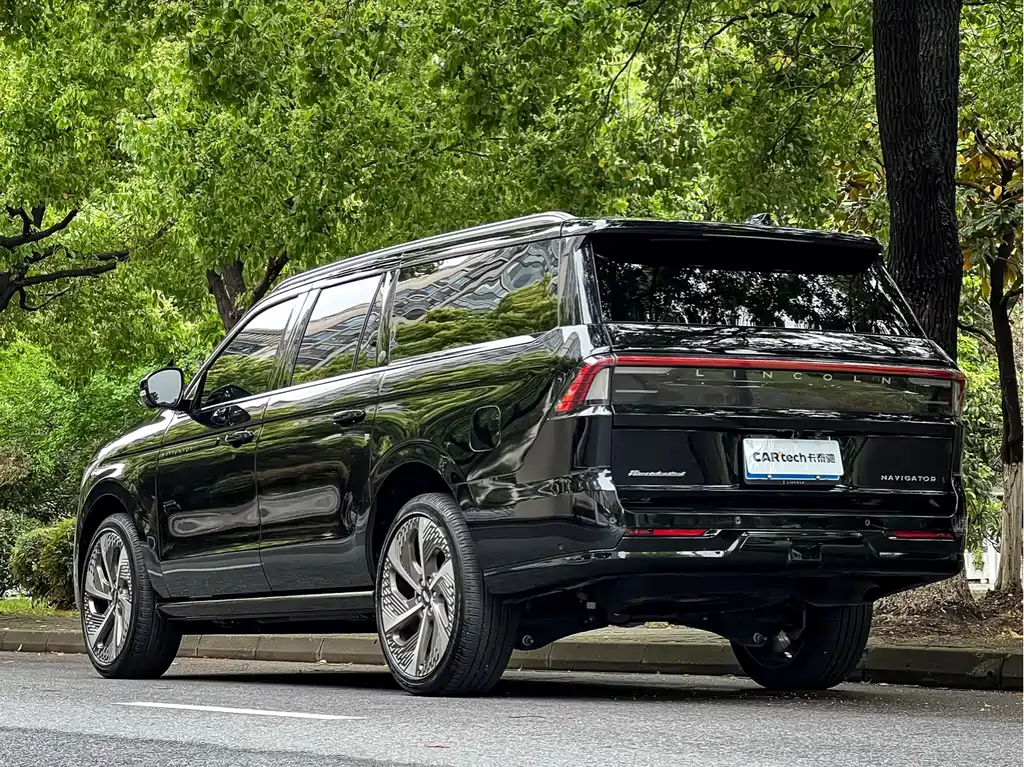 Lincoln Lincoln Navigator L 2025 3.5T President Edition 2025 - thumbnail 26