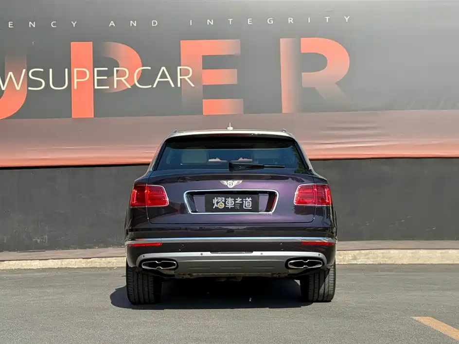 Bentley Bentayga 2018 4.0T V8 2020 - thumbnail 4