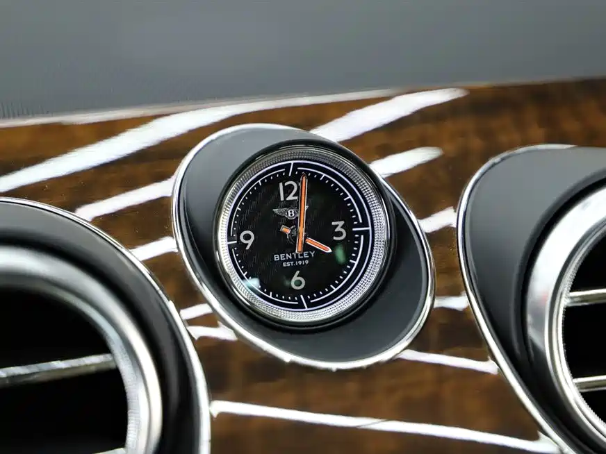 Bentley Bentayga 2018 4.0T V8 2020 - thumbnail 16