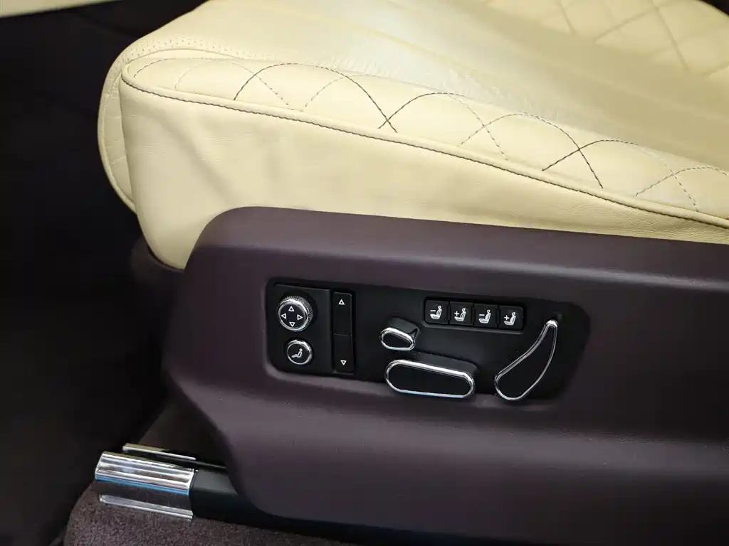 Bentley Bentayga 2018 4.0T V8 2020 - thumbnail 24