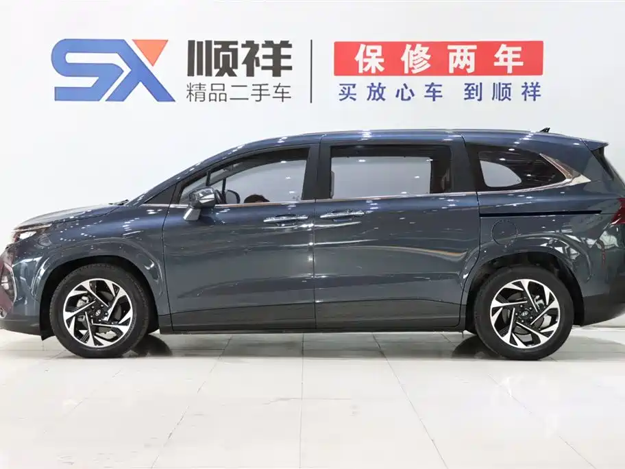 Hyundai Hyundai Custo 2021 270TGDi Prestige Edition LUX 2024 - thumbnail 4