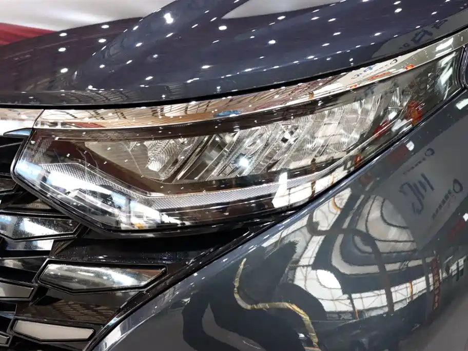 Hyundai Hyundai Custo 2021 270TGDi Prestige Edition LUX 2024 - thumbnail 19