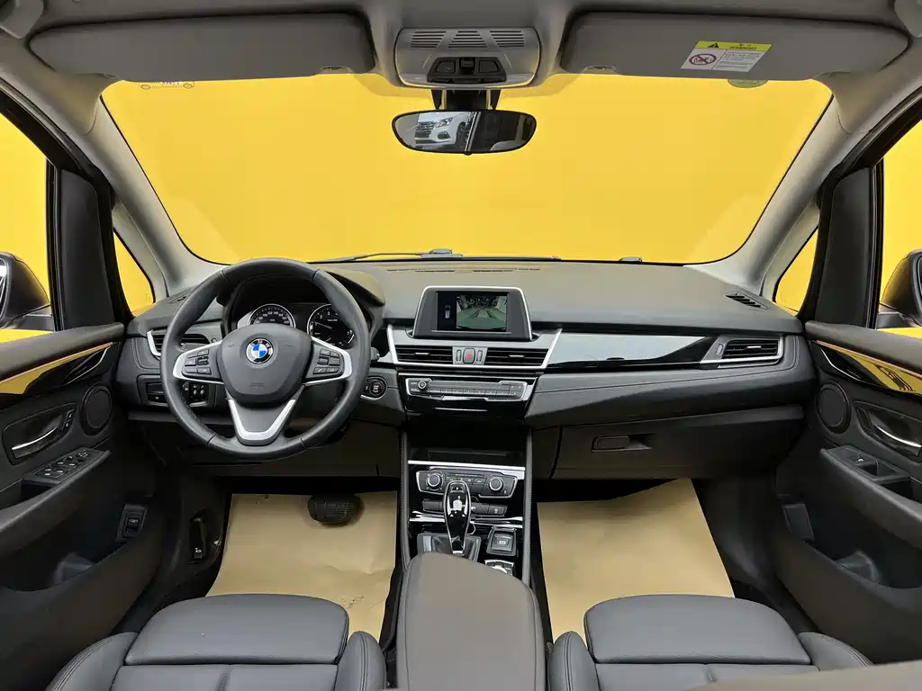 BMW BMW 2 Series Gran Tourer 2019 220i Leading Edition 2019 - thumbnail 9